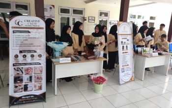 Pendidikan Vokasi Membuka Jalan: LKP Media Komputer Sidareja Sukses Cetak Wirausaha Muda Melalui Program PKW 2026